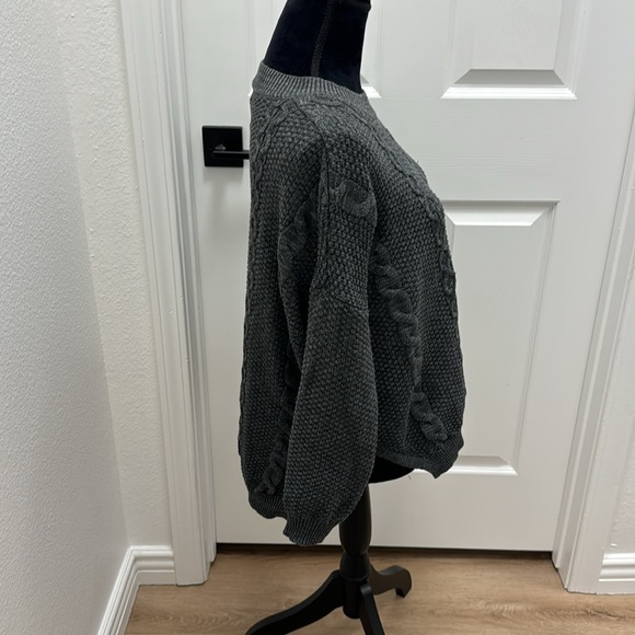Personal collection over sized 2000’s LF cable knit oversized sweater - Picture 3 of 8